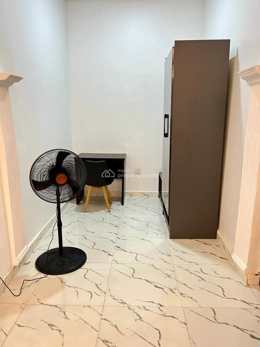 Hoolio_apartment Ibeto Italy One Bedroom Apartment, Tunde Ogbeha Street, Gudu, Abuja, Flat / Apartment Short Let