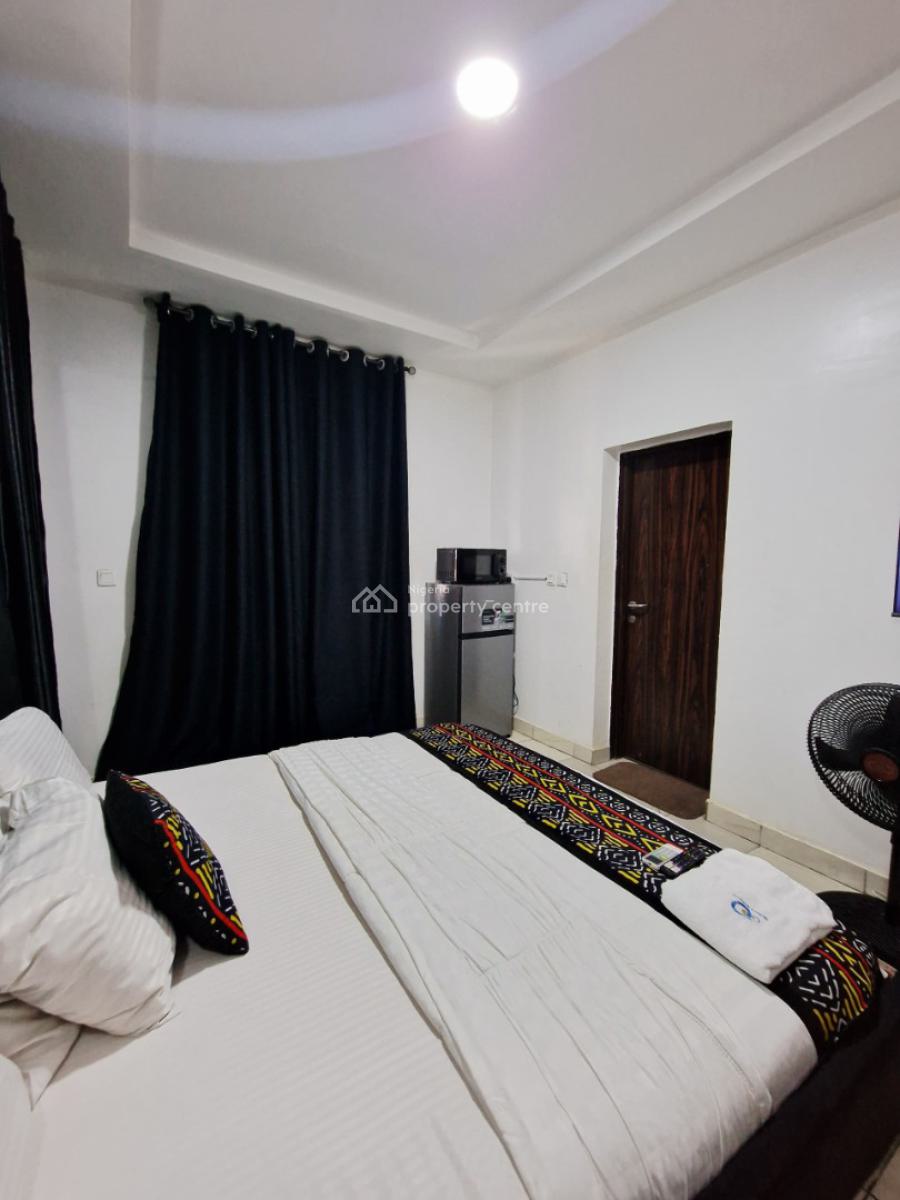 Block 402 One Room Apartment, Hoolio_apartment, Pius Anyim Street, Wuye, Abuja, Flat / Apartment Short Let