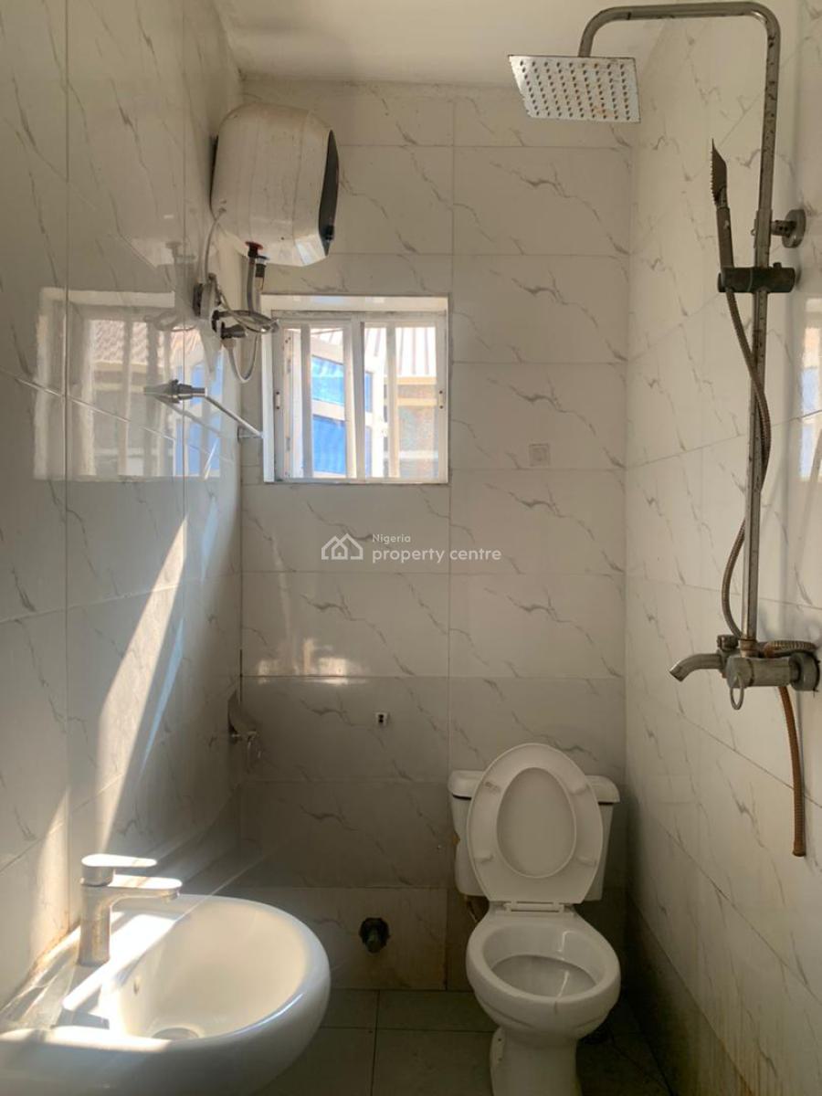 Luxury and Neat 2 Bed Apartment in a Good Location, Sangotedo, Sangotedo, Ajah, Lagos, Flat / Apartment for Rent
