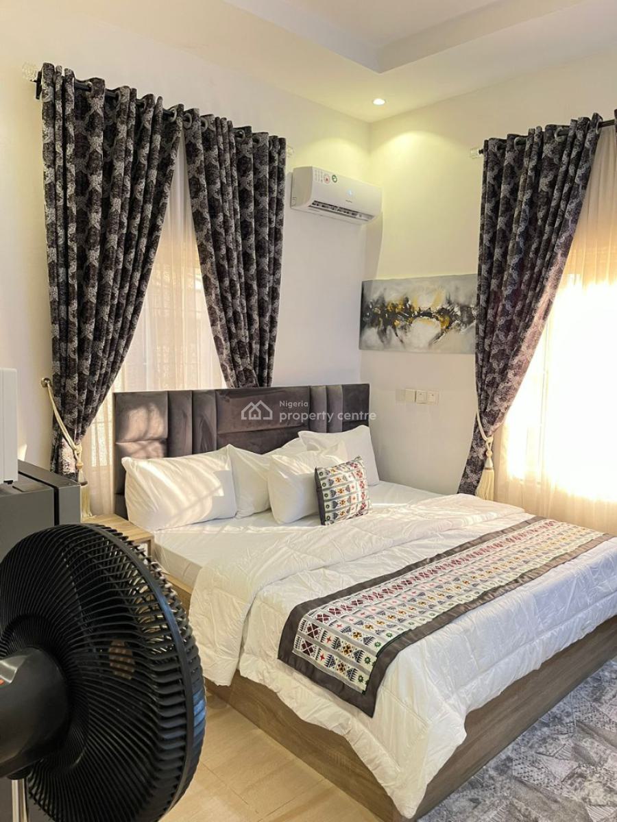 One Room Apartment, Yemi-esan Crescent, Jahi, Abuja, Flat / Apartment Short Let