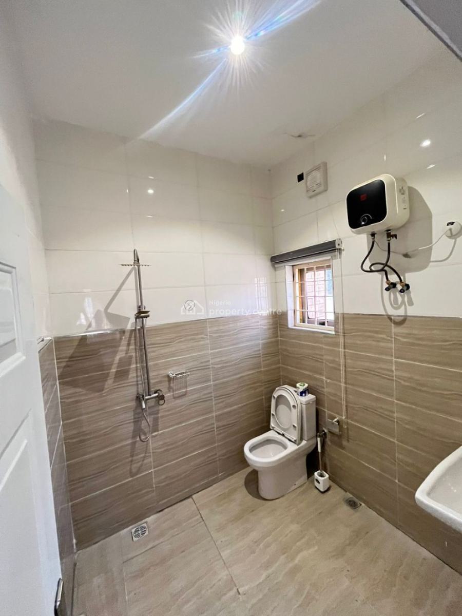 One Room Apartment, Yemi-esan Crescent, Jahi, Abuja, Flat / Apartment Short Let
