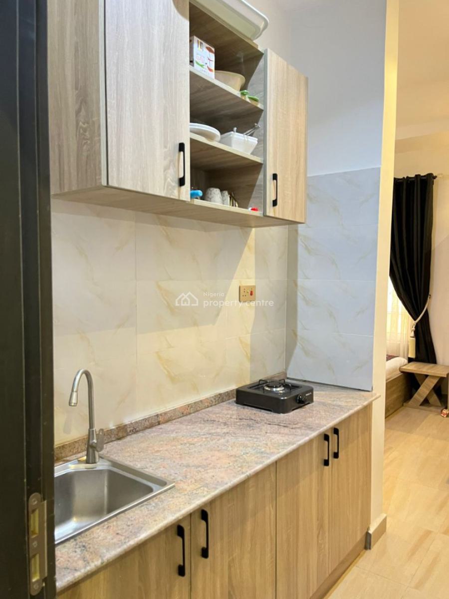One Room Apartment, Yemi-esan Crescent, Jahi, Abuja, Flat / Apartment Short Let