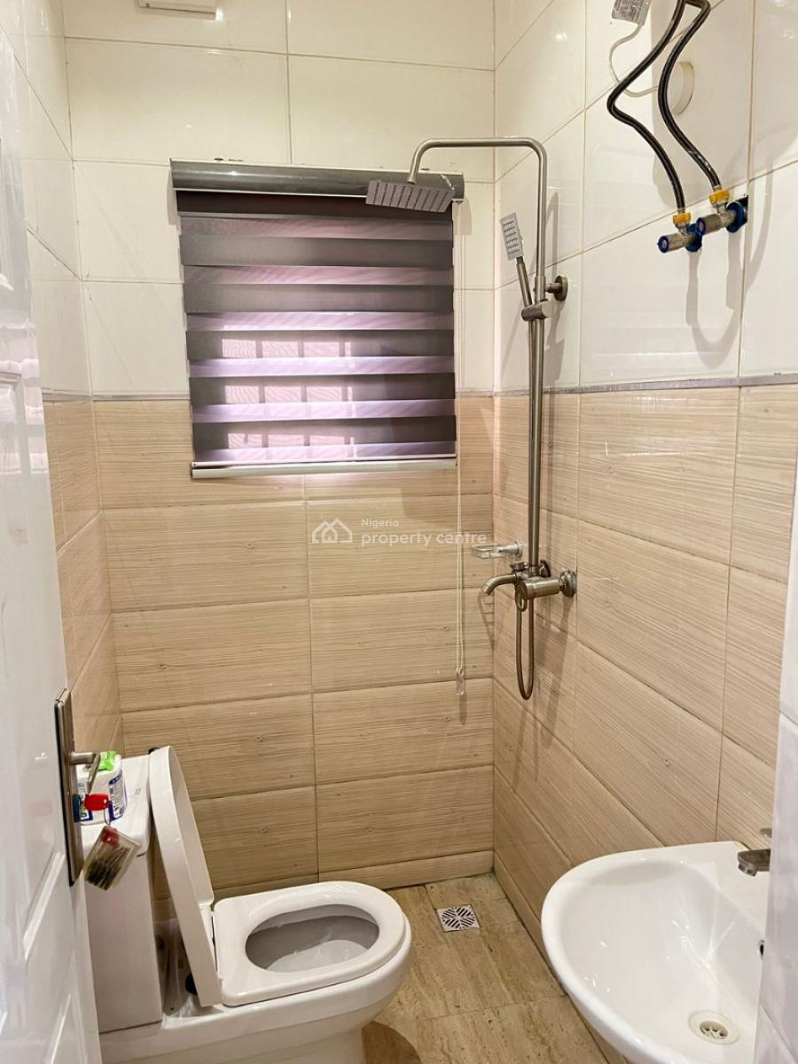 One Room Apartment, Yemi-esan Crescent, Jahi, Abuja, Flat / Apartment Short Let