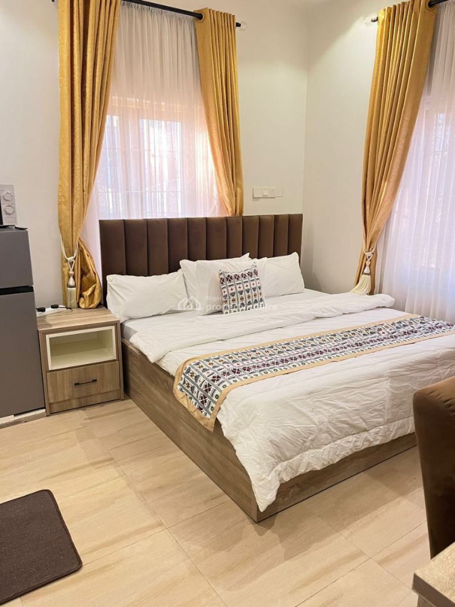 One Room Apartment, Yemi-esan Crescent, Jahi, Abuja, Flat / Apartment Short Let