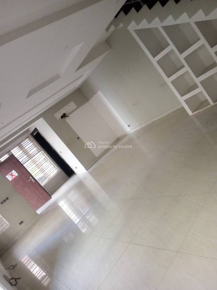 Neat and Spacious 4bed Semi Detached Duplex with Bq, Chevron Drive, Lekki, Lagos, Semi-detached Duplex for Rent