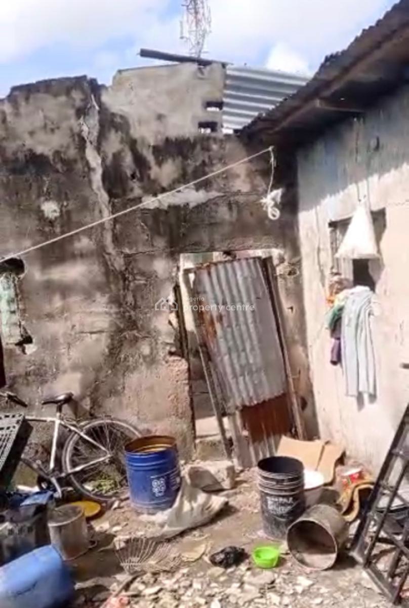 a Demolishable Structure  at Aguda Surulere Off Shakin Crescent, Off Shakin Crescent, Aguda, Surulere, Lagos, Mixed-use Land for Sale