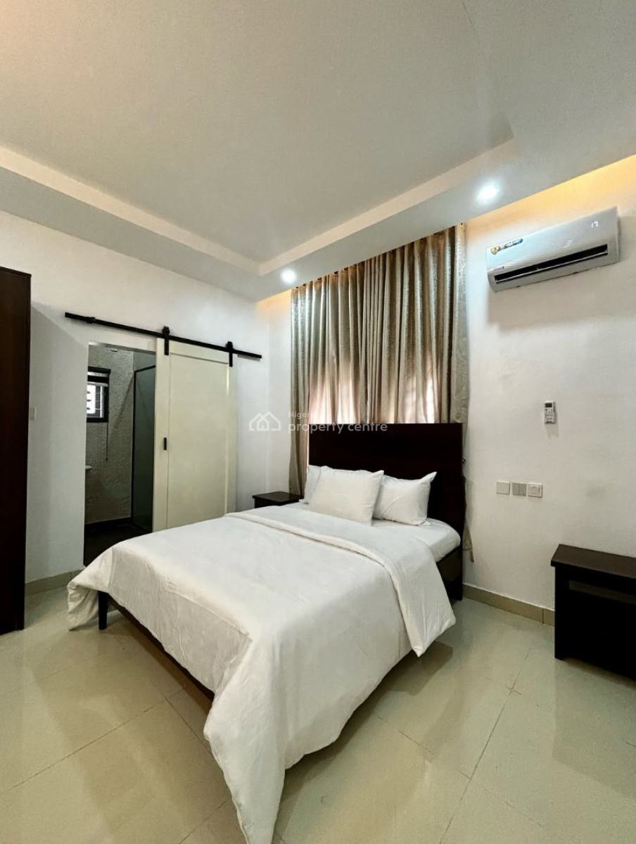 Z98 Residence Rain Two Bedroom Apartment, Golf Estate, Idu Industrial, Abuja, Flat / Apartment Short Let