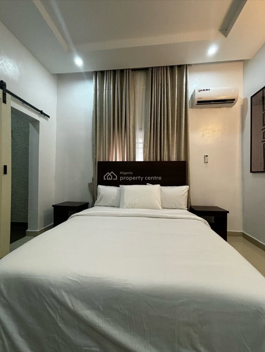 Z98 Residence Rain Two Bedroom Apartment, Golf Estate, Idu Industrial, Abuja, Flat / Apartment Short Let