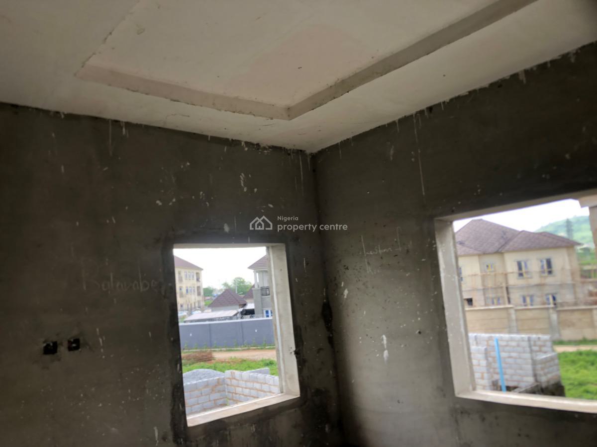 Distress 4 Bedroom Duplex with Attached Bq and Cofo Allocation, By Immigration Hq Airport Road Abuja, Kiami, Lugbe District, Abuja, Detached Duplex for Sale