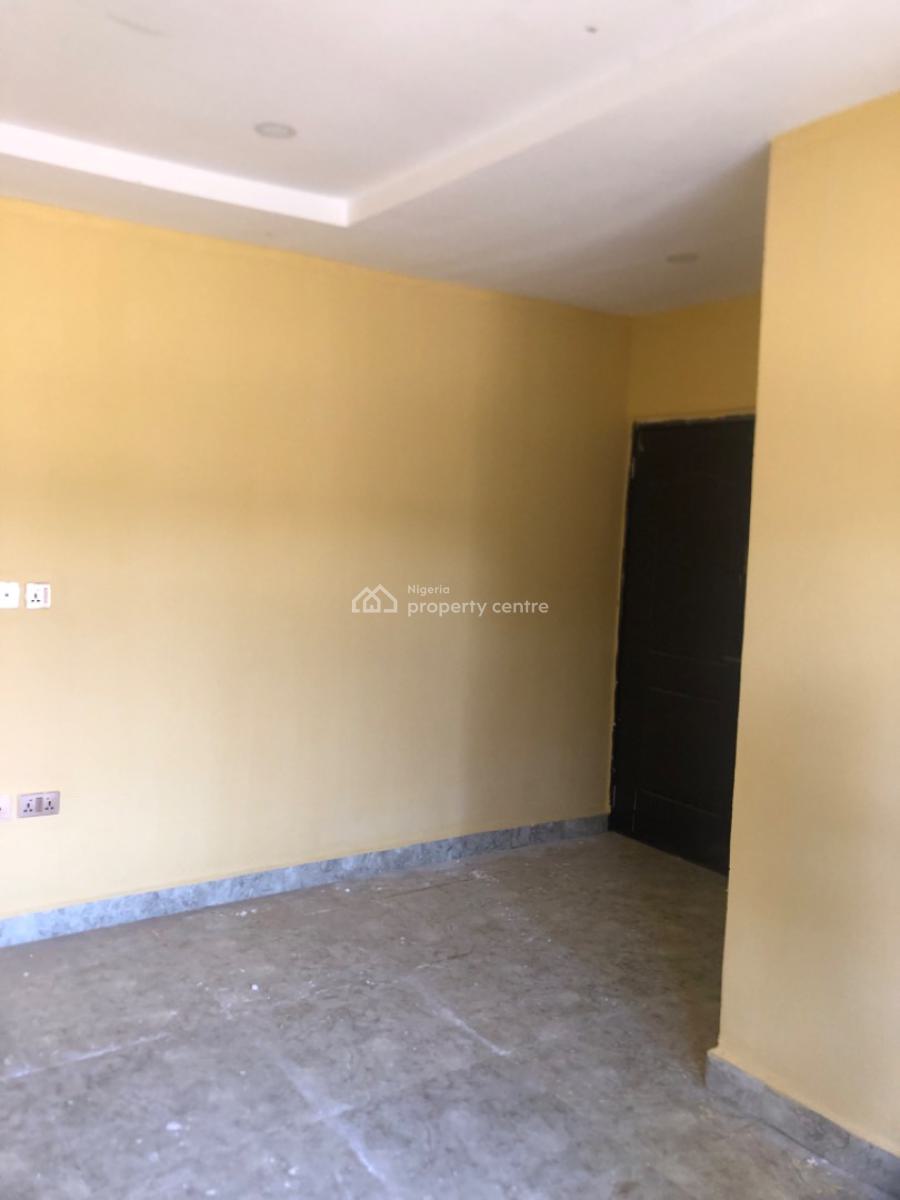 Well Furnished 3 Bedroom Terrace Duplex with Bq, Kiami, Lugbe District, Abuja, Terraced Duplex for Sale