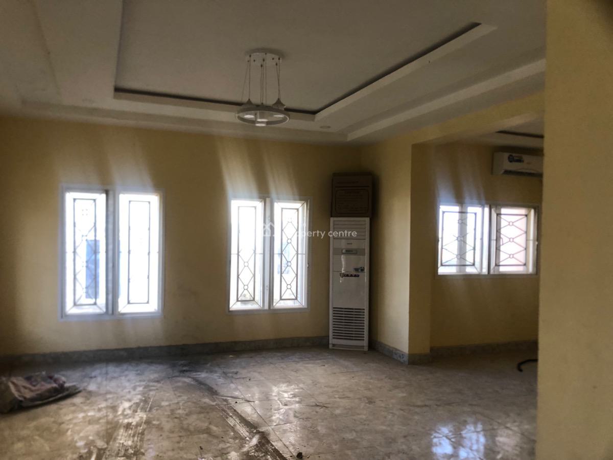 Well Furnished 3 Bedroom Terrace Duplex with Bq, Kiami, Lugbe District, Abuja, Terraced Duplex for Sale