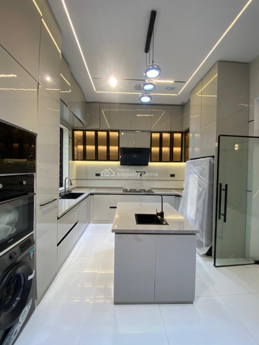 5 Bedroom Fully Detached Duplex with Bq, Swimming Pool, Conservation Road, Lekki, Lagos, Detached Duplex for Sale