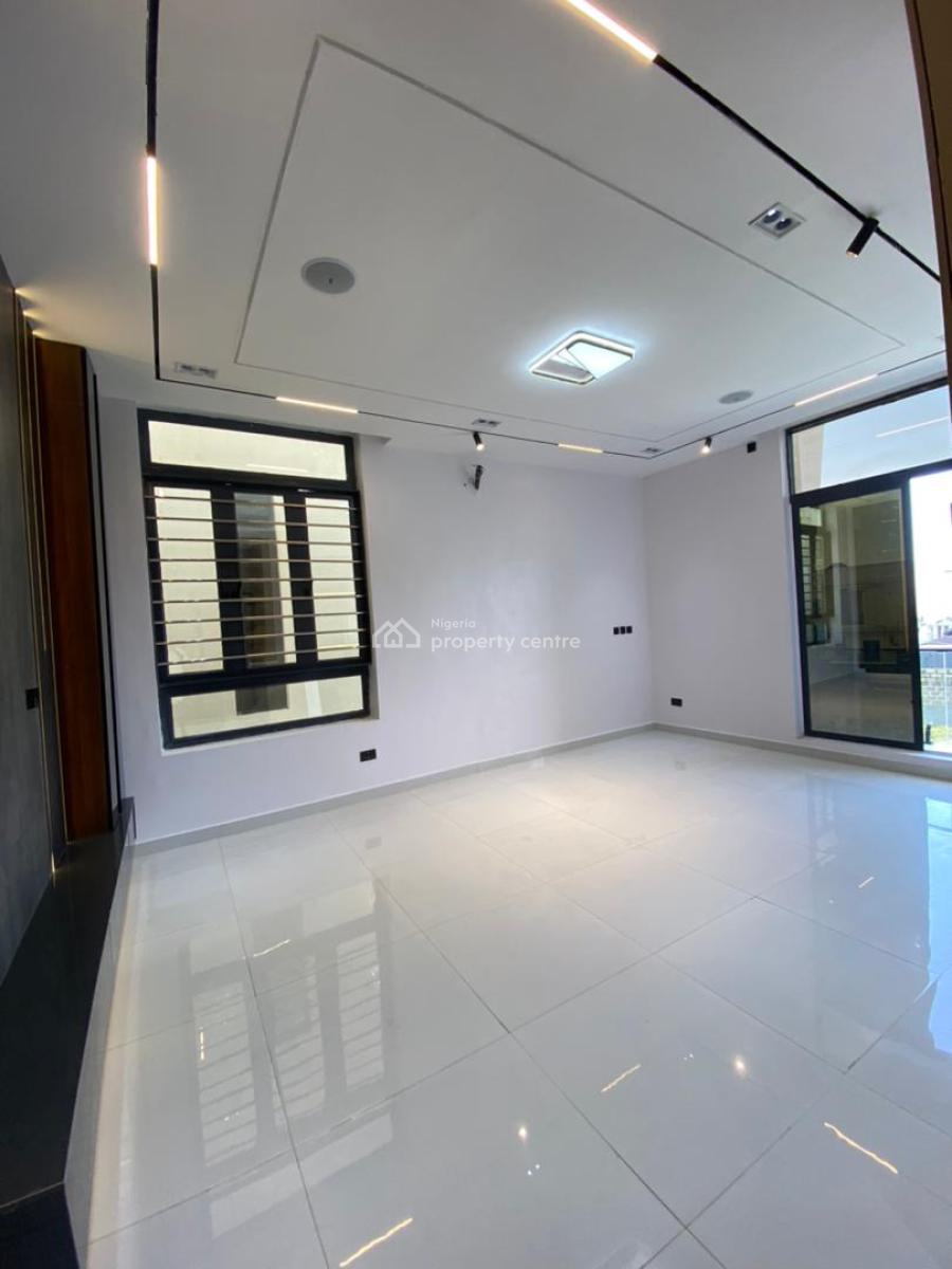 5 Bedroom Fully Detached Duplex with Bq, Swimming Pool, Conservation Road, Lekki, Lagos, Detached Duplex for Sale