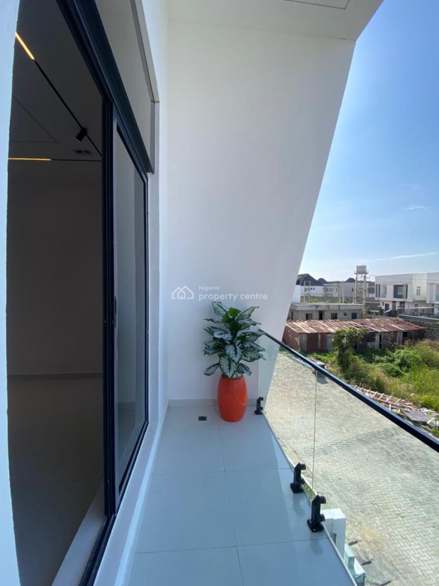 5 Bedroom Fully Detached Duplex with Bq, Swimming Pool, Conservation Road, Lekki, Lagos, Detached Duplex for Sale