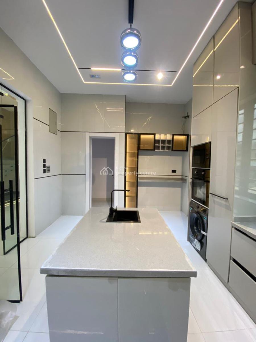 5 Bedroom Fully Detached Duplex with Bq, Swimming Pool, Conservation Road, Lekki, Lagos, Detached Duplex for Sale