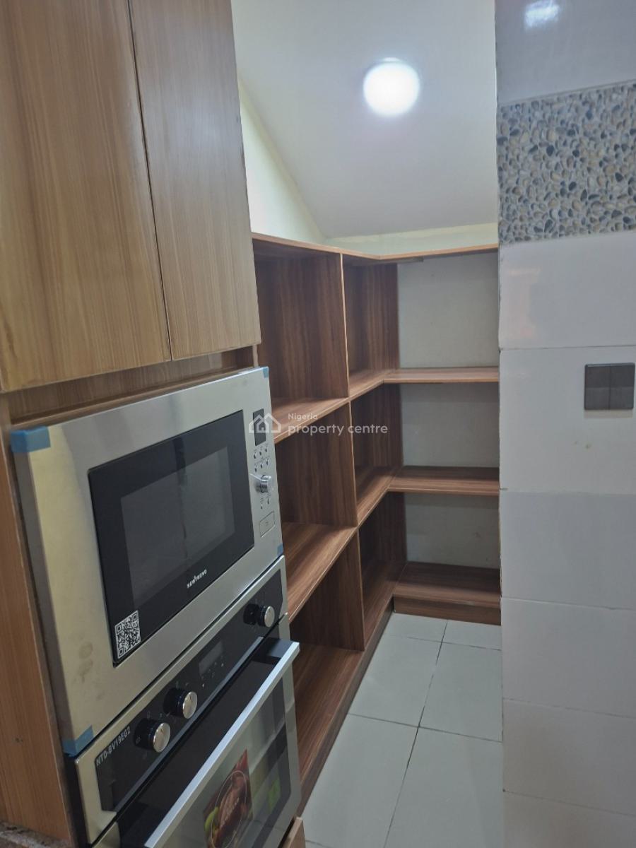 4 Bedroom Exclusive Terrace Duplex with Bq, Silas Ilo Close, Guzape District, Abuja, Terraced Duplex for Rent