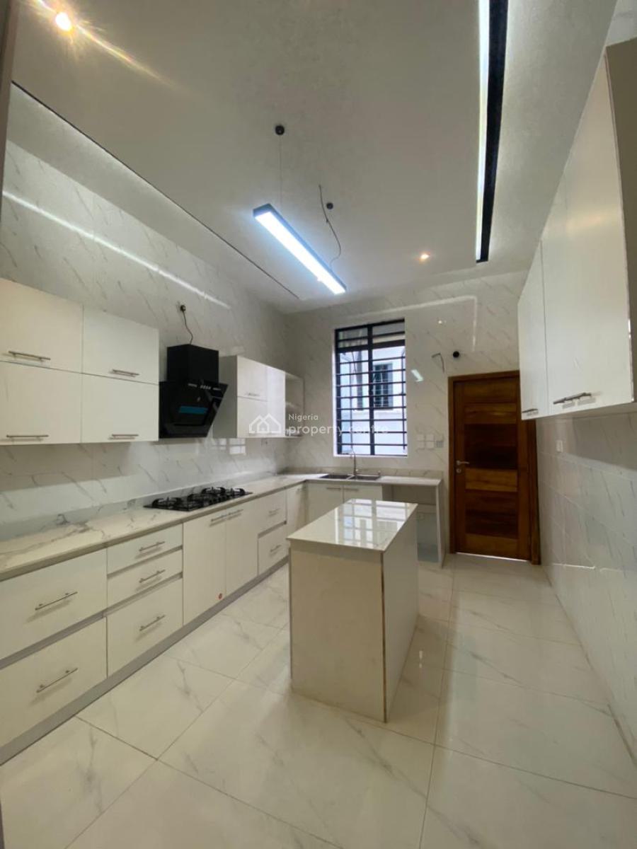 5 Bedroom Semi Detached Duplex with a Room Bq, Daffodil Estate, Second Toll Gate, Lekki, Lagos, Semi-detached Duplex for Sale