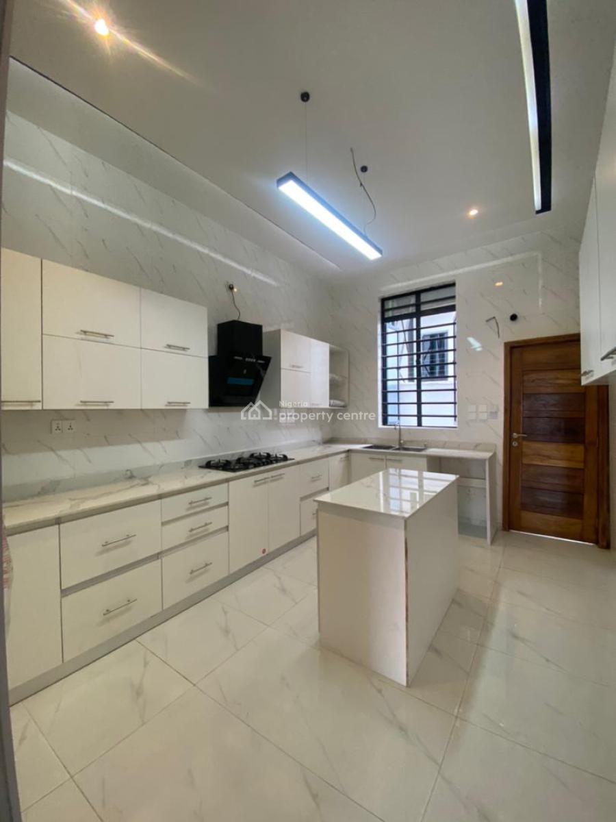 5 Bedroom Semi Detached Duplex with a Room Bq, Daffodil Estate, Second Toll Gate, Lekki, Lagos, Semi-detached Duplex for Sale