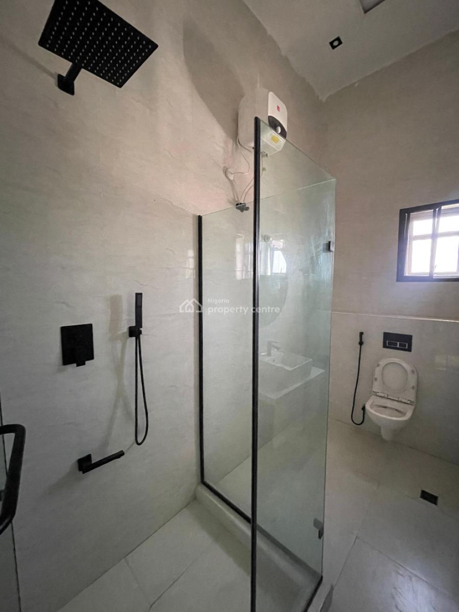 Beautiful 2 Bedroom Apartment, Freedom Way, Lekki, Lagos, Flat / Apartment for Rent