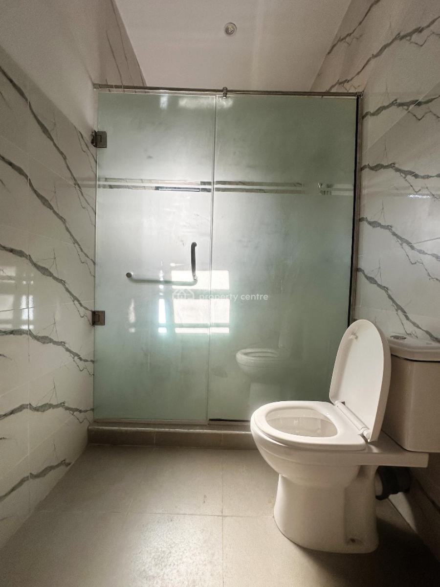 Fully Serviced 2 Bedroom 2 Bedroom Apartment with Open Roof Terrace, Lekki Phase 1, Lekki, Lagos, Flat / Apartment for Rent