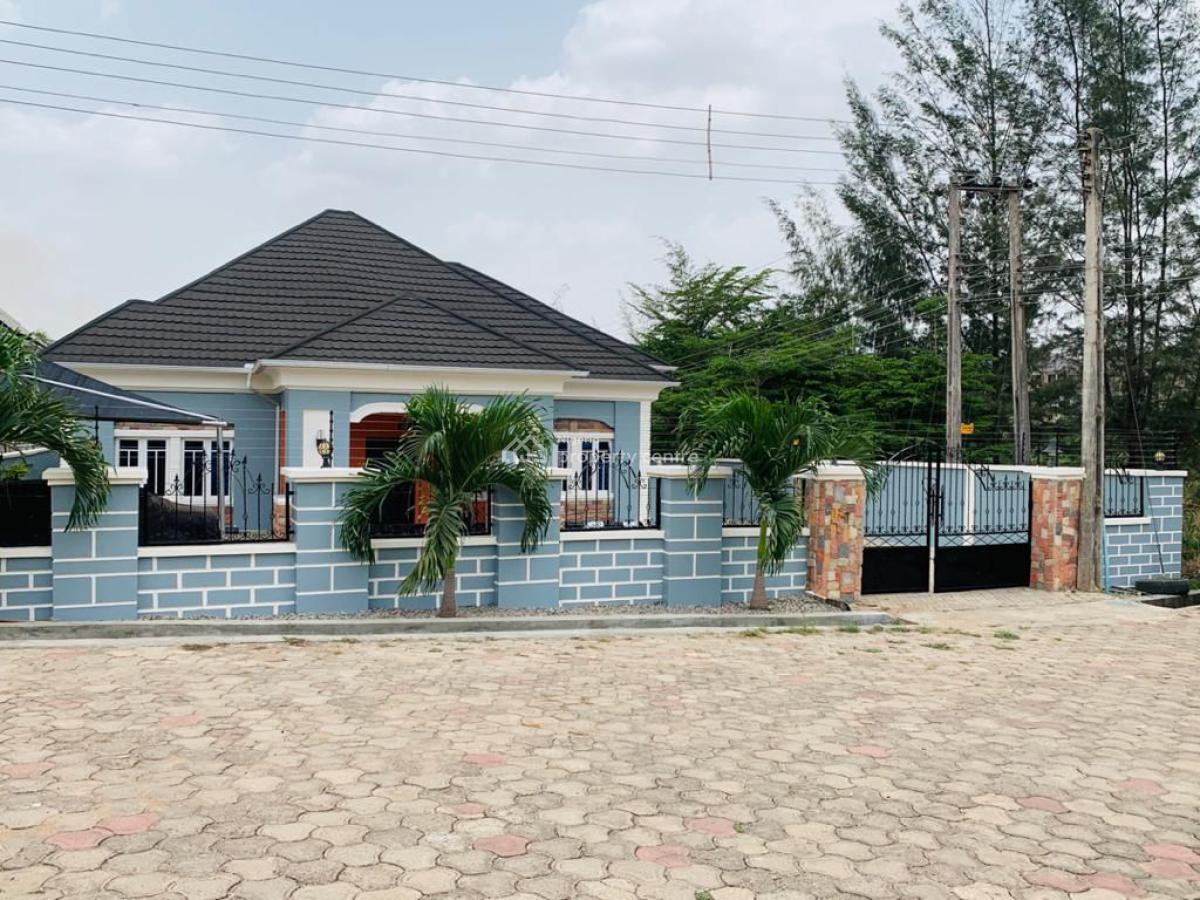 4 Bedroom Fully Detached Bungalow with Bq, Carlton Gate Estate Next to Kolapo Ishola Gra, Akobo, Ibadan, Oyo, Detached Bungalow for Sale