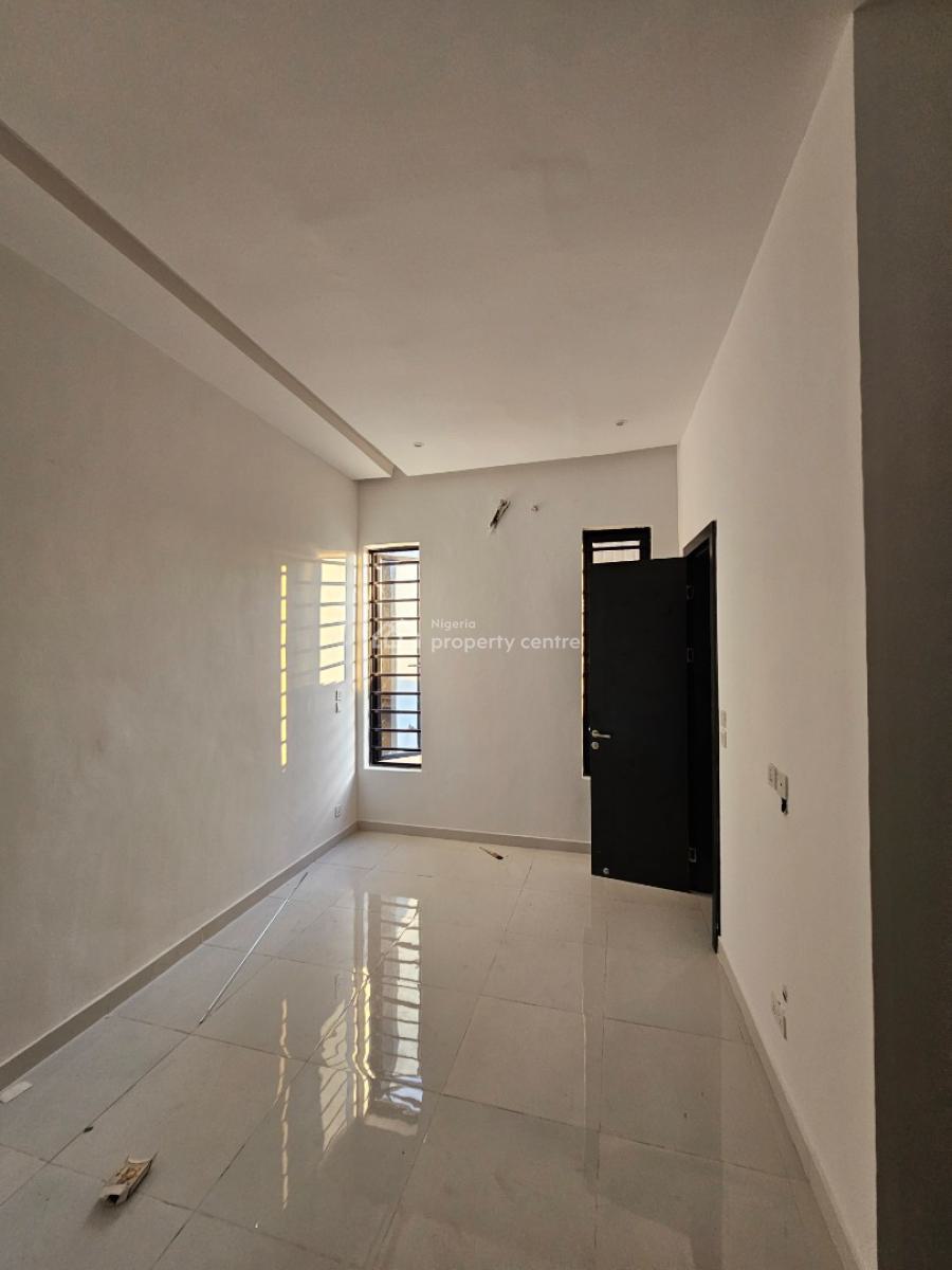5bedroom Fully Detached Duplex with Swimming Pool, Thomas Estate, Ajah, Lagos, Detached Duplex for Sale