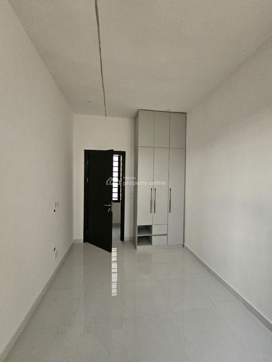 5bedroom Fully Detached Duplex with Swimming Pool, Thomas Estate, Ajah, Lagos, Detached Duplex for Sale