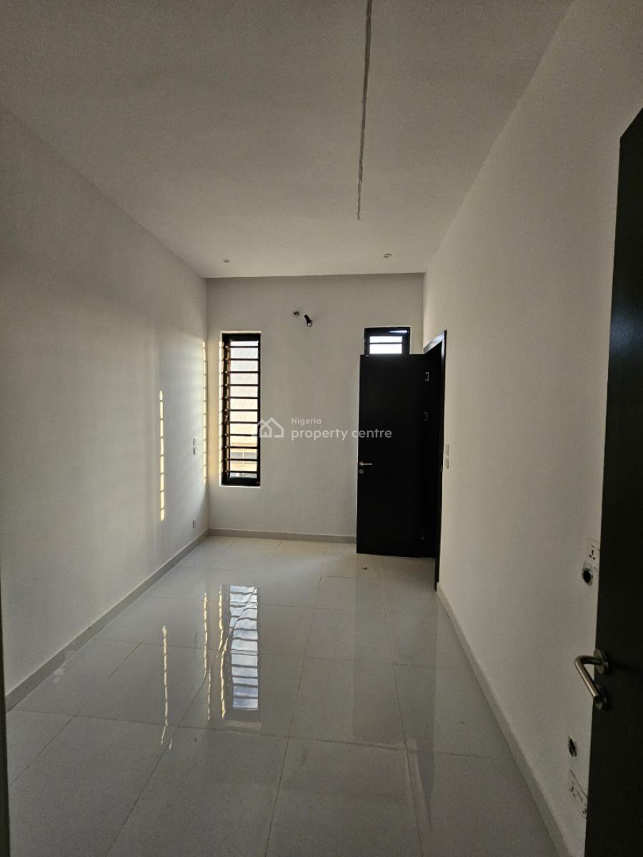 5bedroom Fully Detached Duplex with Swimming Pool, Thomas Estate, Ajah, Lagos, Detached Duplex for Sale