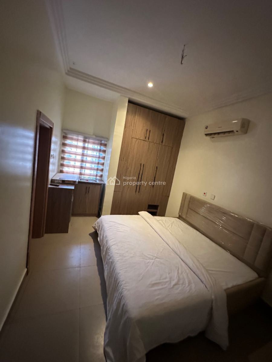a Well Furnished Studio Apartment in a Decent Neighborhood, First Avenue, Gwarinpa, Abuja, Self Contain (single Rooms) Short Let