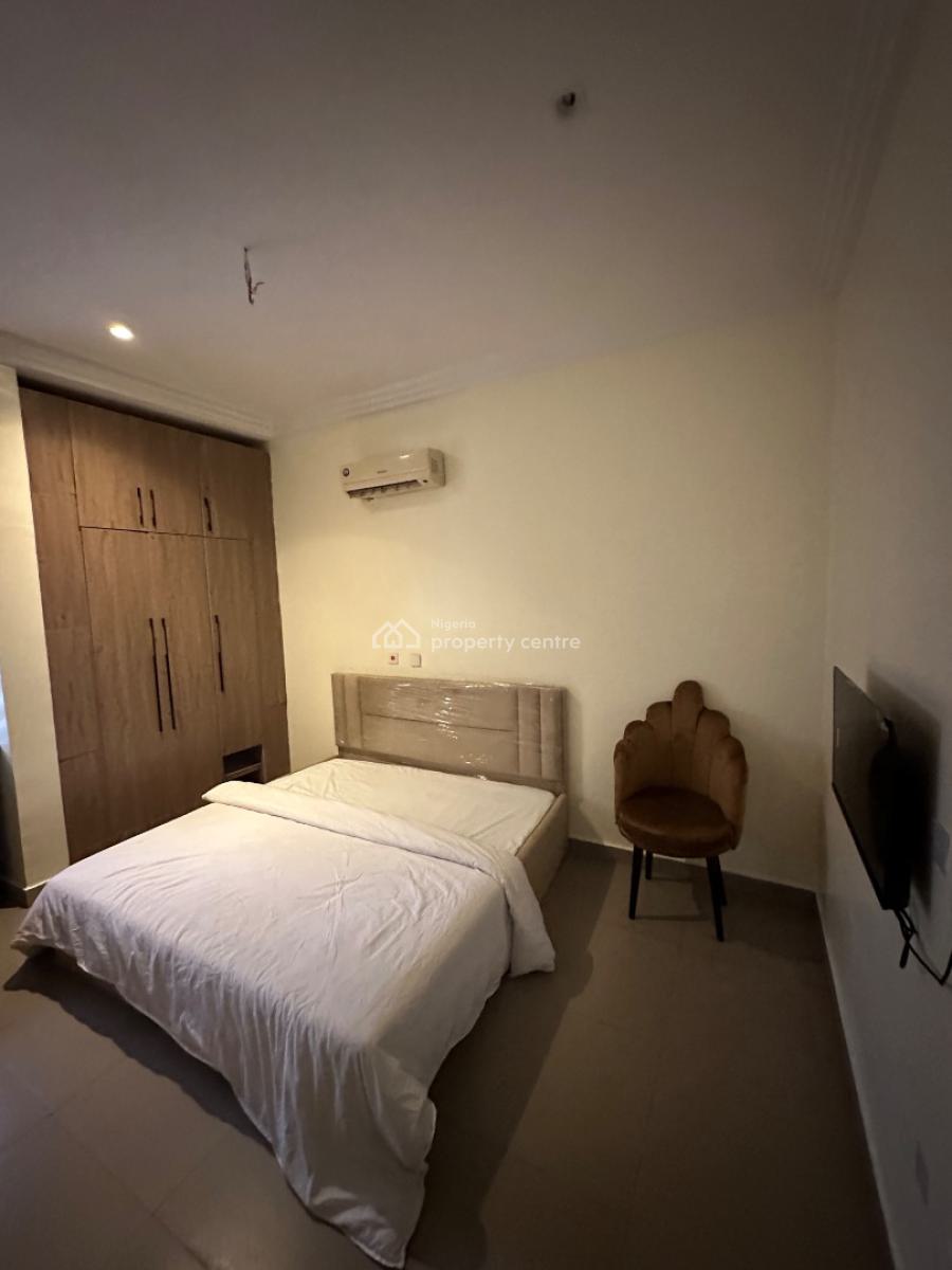 a Well Furnished Studio Apartment in a Decent Neighborhood, First Avenue, Gwarinpa, Abuja, Self Contain (single Rooms) Short Let