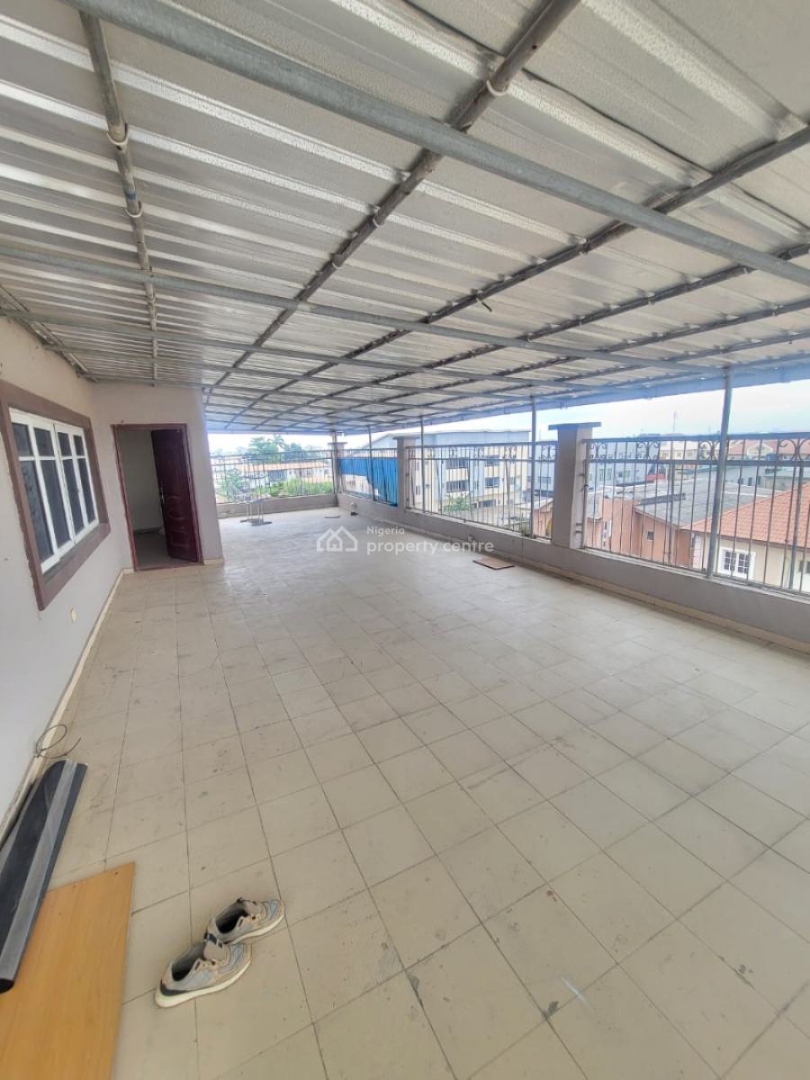 Spacious 4bedroom Penthouse Apartment, Ocean Breeze Estate, Ajah, Lagos, Flat / Apartment for Rent