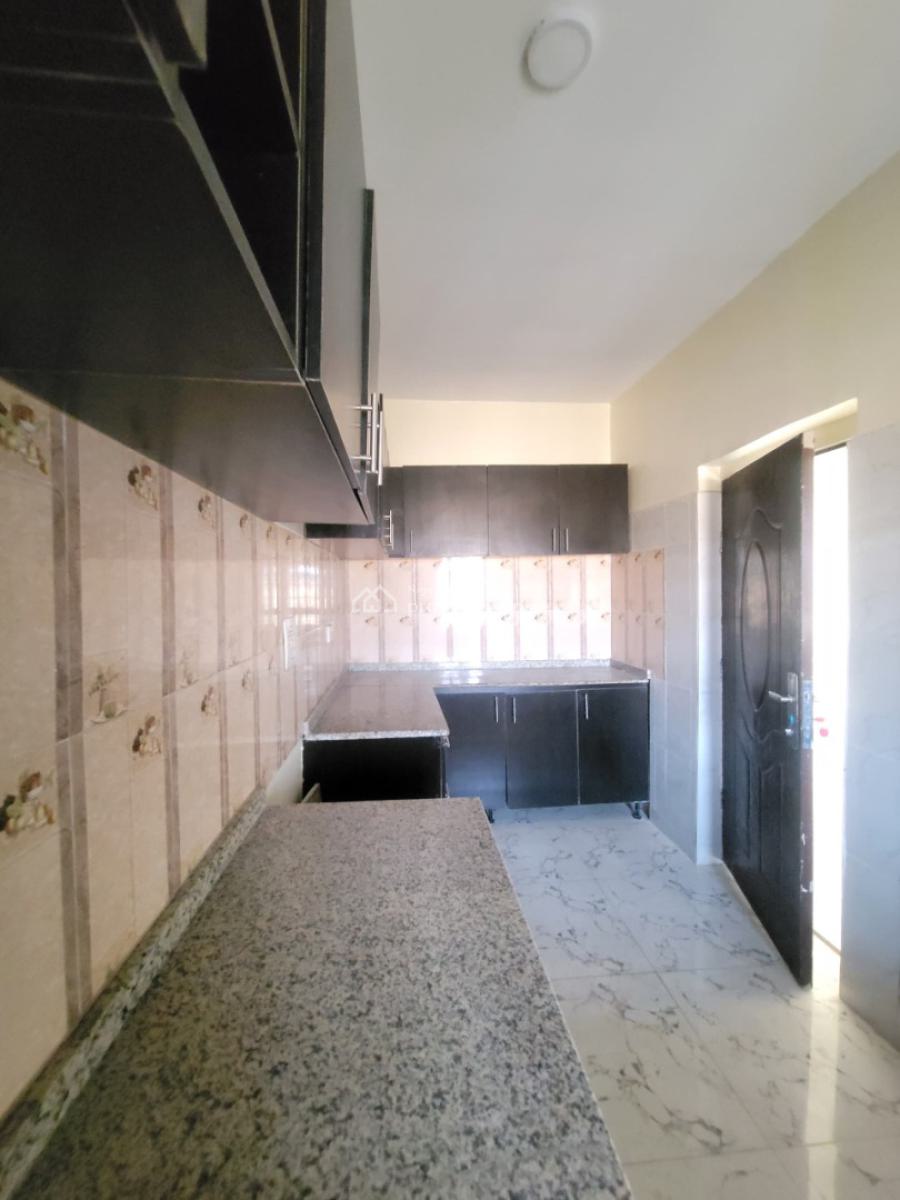 Spacious and Clean 3 Bedroom Apartment, Glorious Estate, Ajah, Lagos, Flat / Apartment for Sale