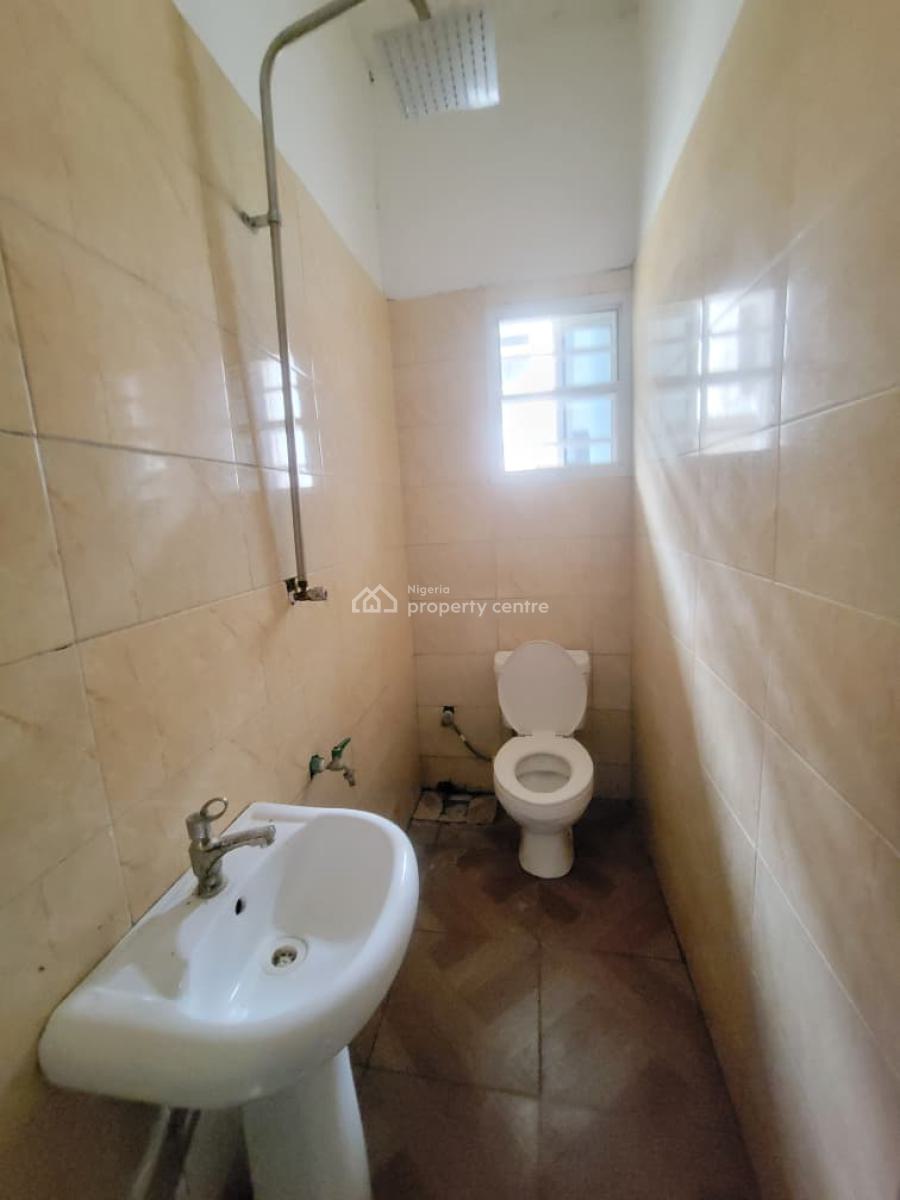 Spacious and Clean Selfcon Apartment, Royal Palmwill Estate, Ajah, Lagos, Flat / Apartment for Rent