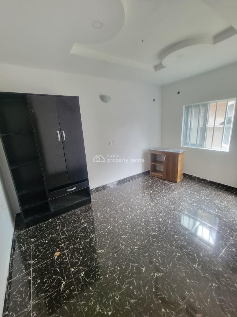 Spacious and Clean Selfcon Apartment, Royal Palmwill Estate, Ajah, Lagos, Flat / Apartment for Rent