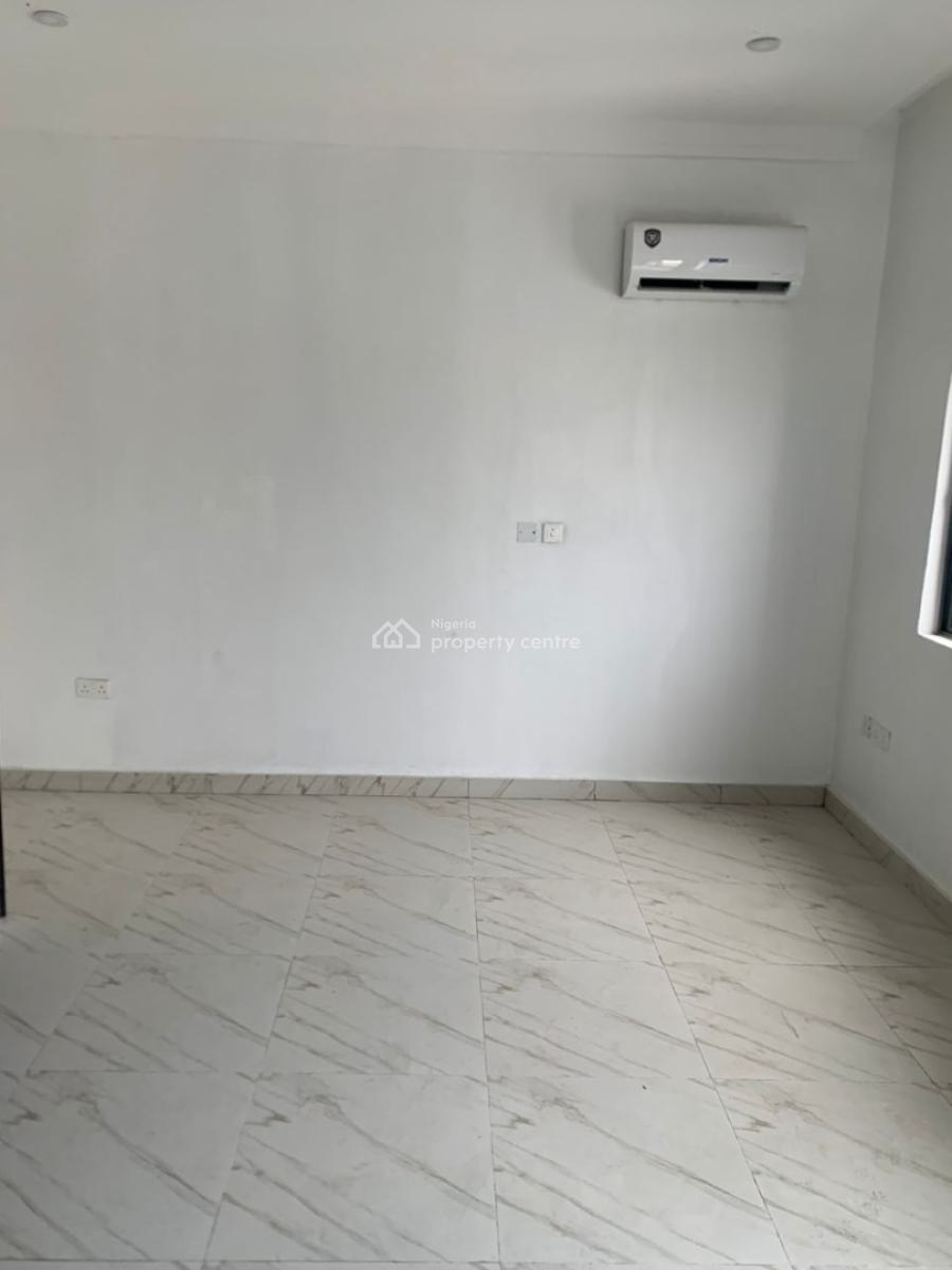 New Massive 2 Bedroom Apartment, Off Palace Road, Oniru, Victoria Island (vi), Lagos, Flat / Apartment for Rent
