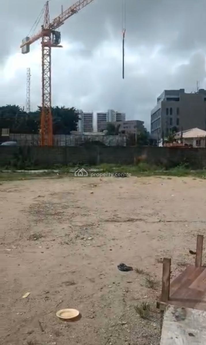 Fenced and Gated Prime Land, Victoria Island (vi), Lagos, Mixed-use Land for Sale