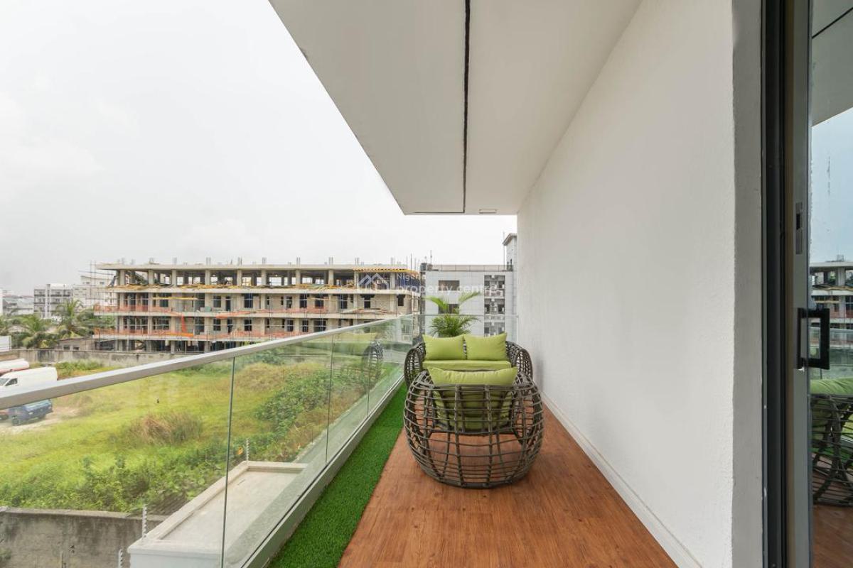 Modern 2 Bedrooms Haven with Pool, Gym & Smart Tv in Every Room, Off Admiralty Way, Lekki Phase 1, Lekki, Lagos, Flat / Apartment Short Let