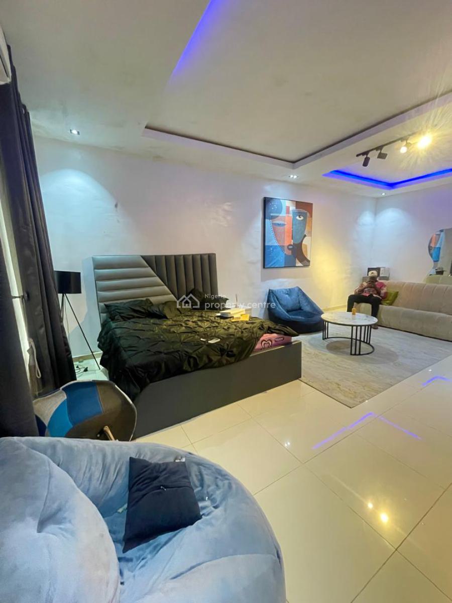 Luxurious Spacious Fully Furnished Master Bedroom, Orchid Road, Lekki Phase 2, Lekki, Lagos, Self Contain (single Rooms) for Rent