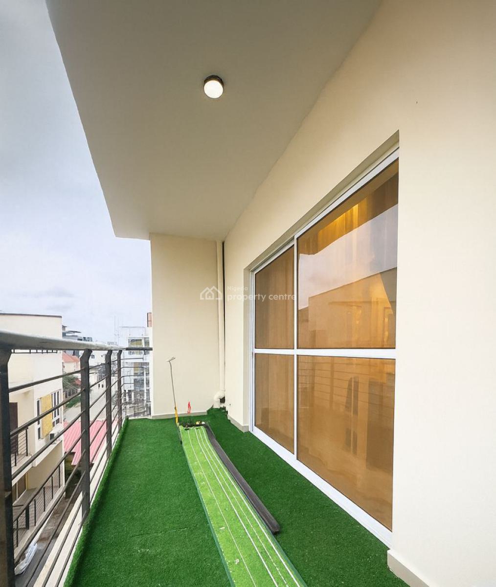 Luxury 1 Bed + Ps5 + Private Golf, Freedom Way Lekki Phase 1, Lekki, Lagos, Flat / Apartment Short Let