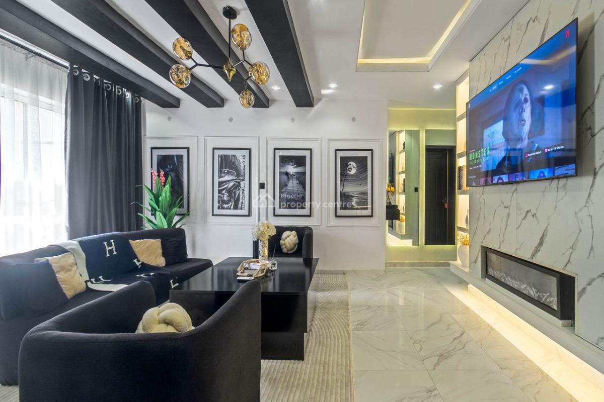 Luxury 1 Bed + Ps5 + Private Golf, Freedom Way Lekki Phase 1, Lekki, Lagos, Flat / Apartment Short Let