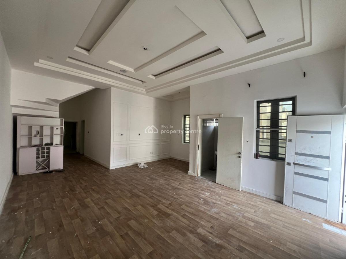 Bedrooms Semi-detached Duplex with Bq, Chevron Drive, Lekki, Lagos, Semi-detached Duplex for Rent
