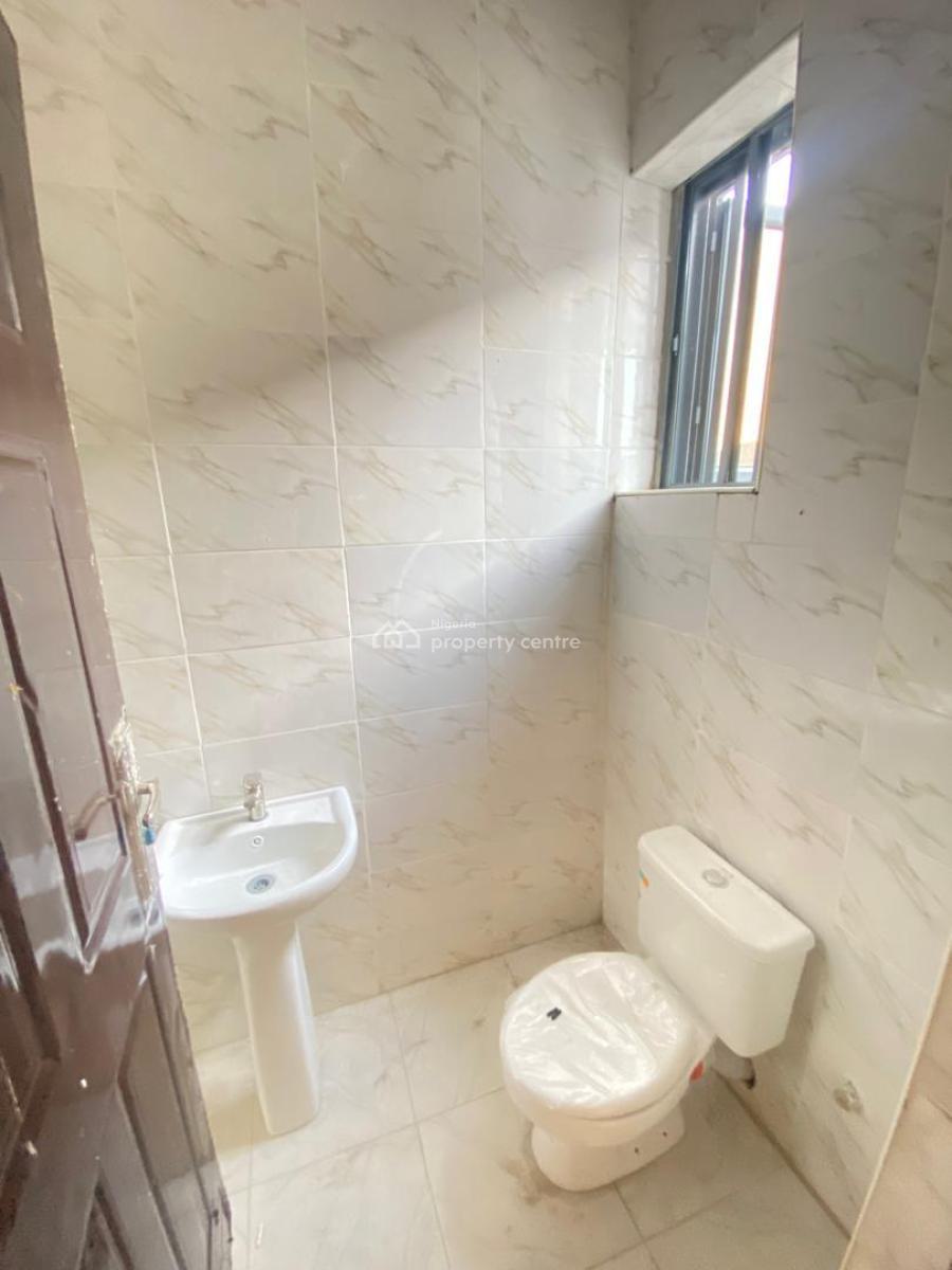 Luxury and Neat 2 Bedroom Apartment in a Good Location, Behind Sky Mall, Sangotedo, Ajah, Lagos, Flat / Apartment for Rent