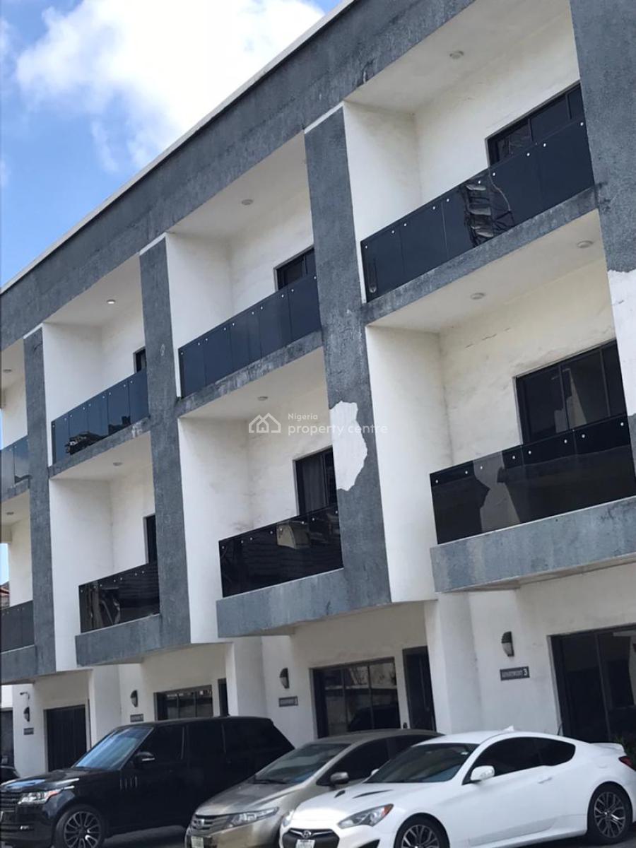 Luxury Serviced 4 Bedroom Terrace House with Bq, Off Admiralty Way, Lekki Phase 1, Lekki, Lagos, Terraced Duplex for Rent