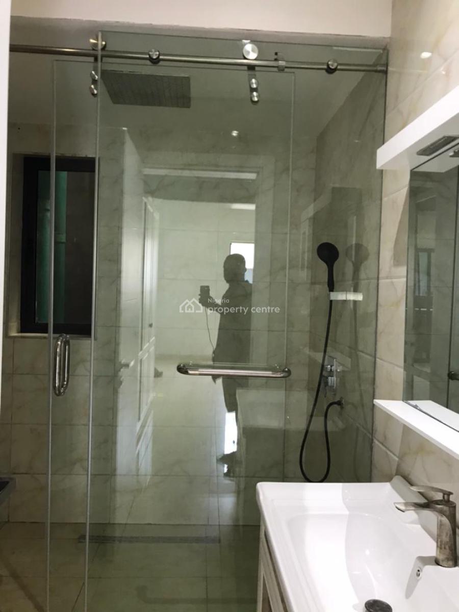 Luxury Serviced 4 Bedroom Terrace House with Bq, Off Admiralty Way, Lekki Phase 1, Lekki, Lagos, Terraced Duplex for Rent