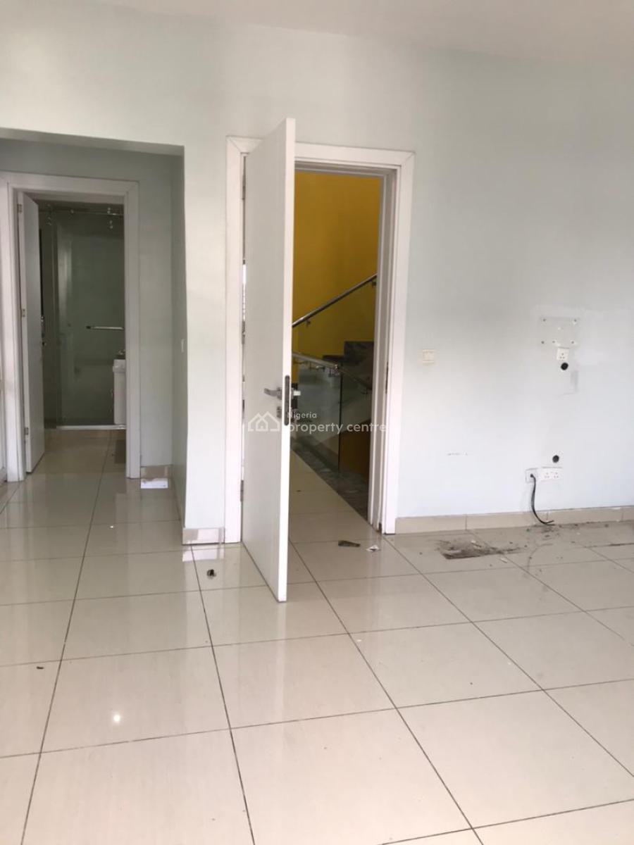 Luxury Serviced 4 Bedroom Terrace House with Bq, Off Admiralty Way, Lekki Phase 1, Lekki, Lagos, Terraced Duplex for Rent