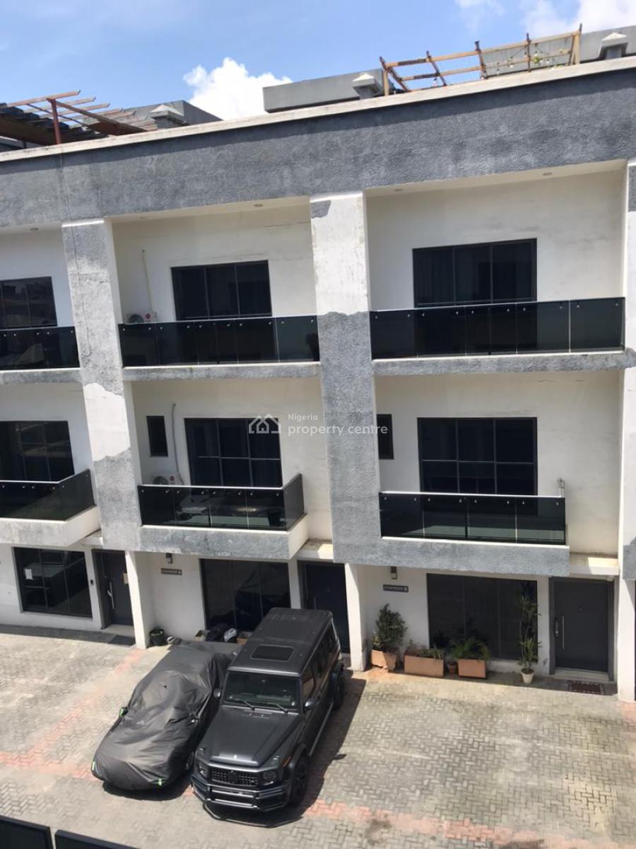 Luxury Serviced 4 Bedroom Terrace House with Bq, Off Admiralty Way, Lekki Phase 1, Lekki, Lagos, Terraced Duplex for Rent