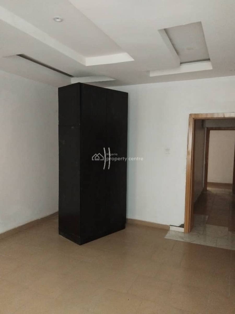 Luxurious 3 Bedroom Flat, Badore, Ajah, Lagos, Flat / Apartment for Rent