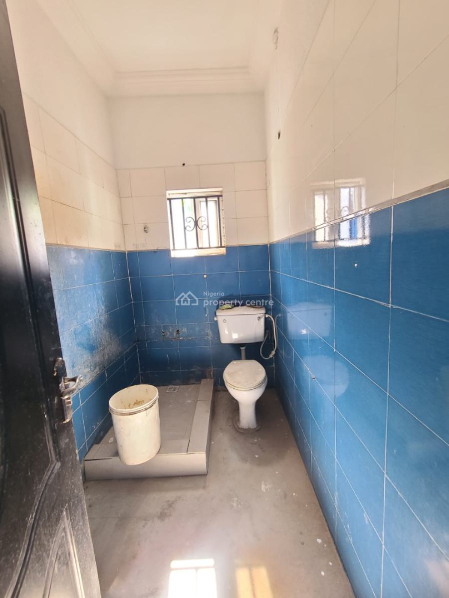 Spacious and Standard 3bedroom Flat, Royal View Estate, Lekki, Lagos, Flat / Apartment for Rent