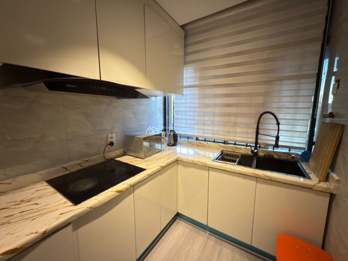 Lovely 2 Bedroom Maisonette with Pool and Gym, 1004 Estate, Victoria Island (vi), Lagos, Flat / Apartment Short Let