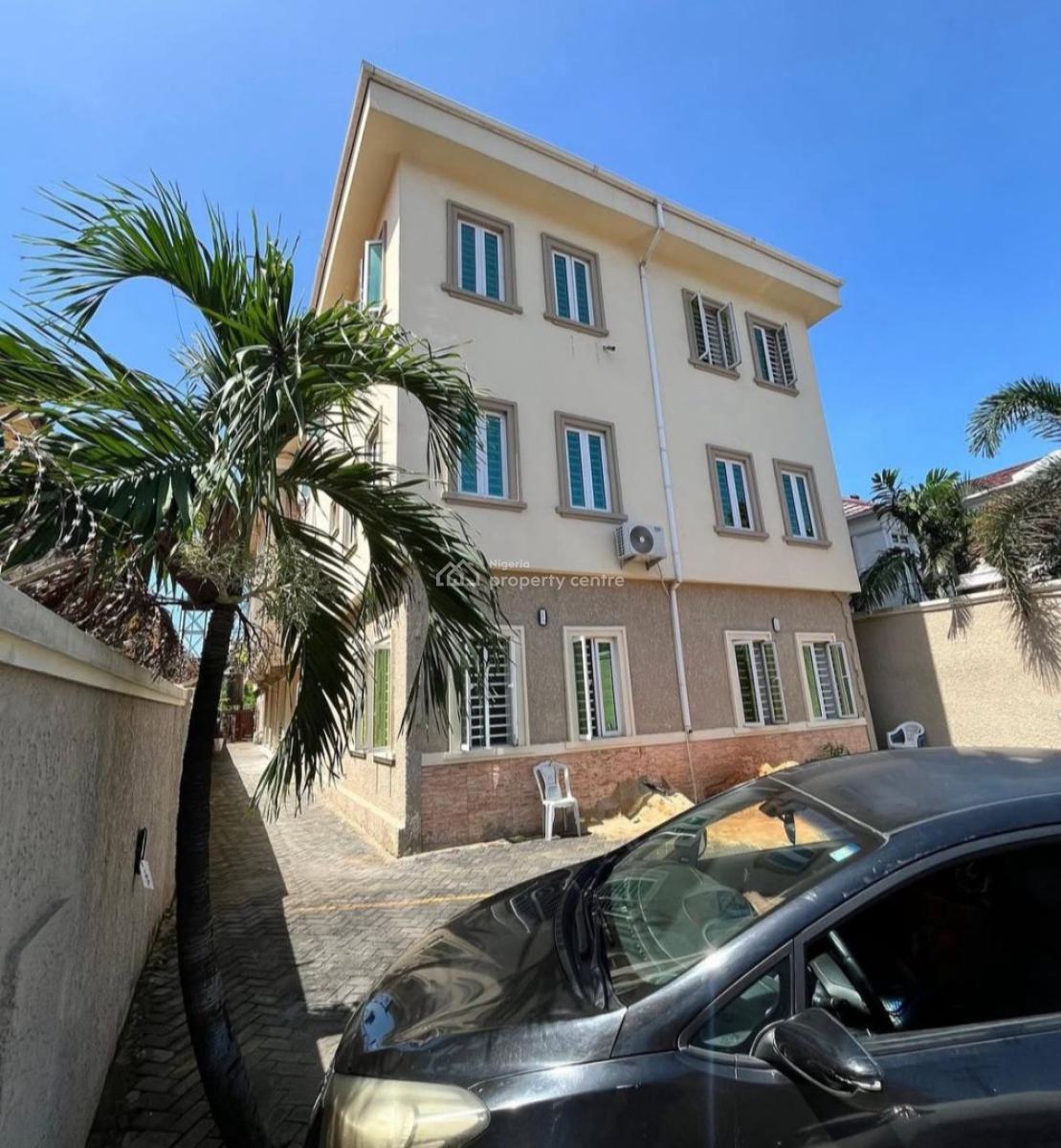 Exquisitely Built 3 Bedroom Apartment with Bq, Old Ikoyi, Ikoyi, Lagos, Flat / Apartment for Sale